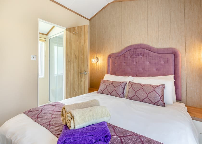 Typical | Symphony 2 Pet - Andrewshayes Orchard Retreat, Axminster