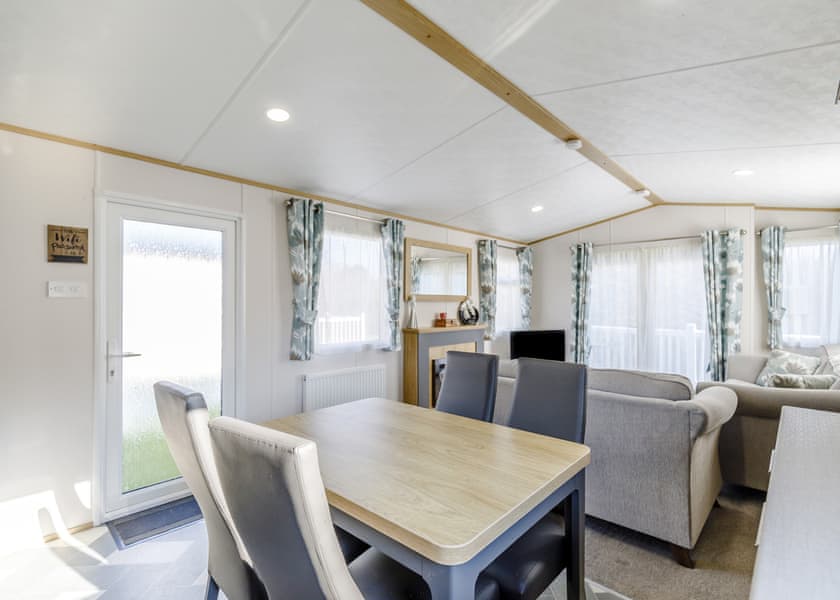 Typical | Bronze Holiday Home - Allerthorpe Country Park, Pocklington