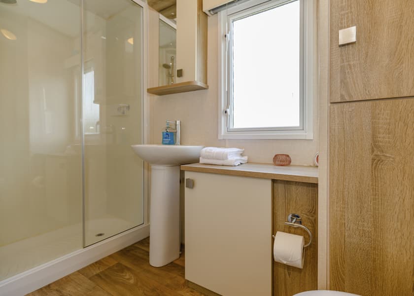 Typical | Bronze Holiday Home - Allerthorpe Country Park, Pocklington