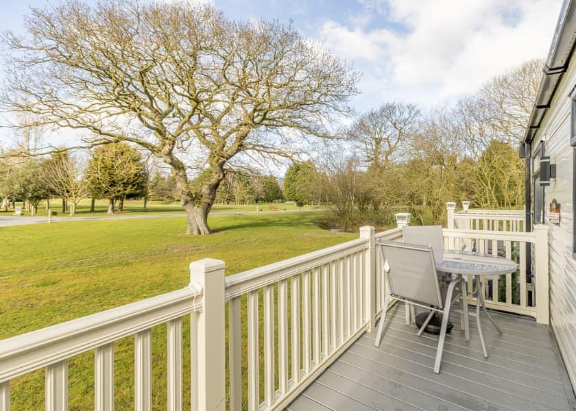 Typical | Bronze Holiday Home P/F - Allerthorpe Country Park, Pocklington