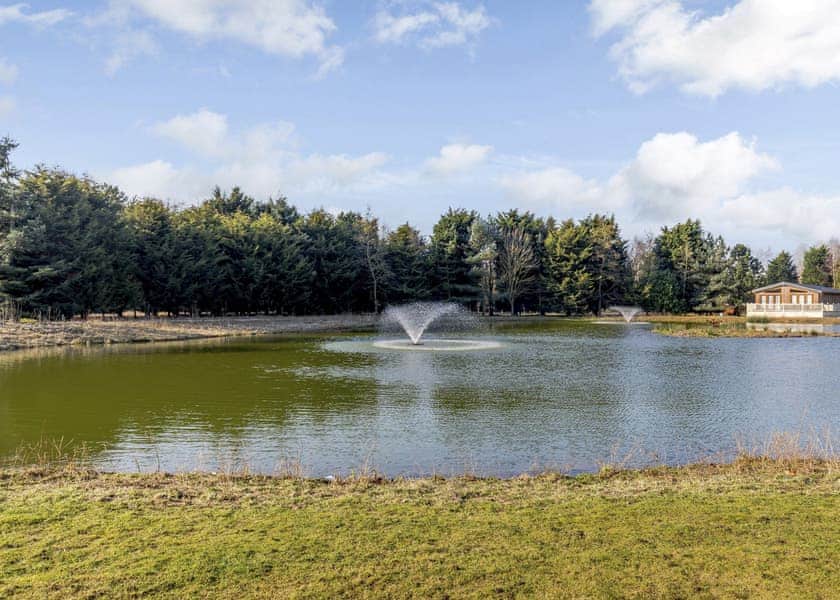 Typical | Bronze Holiday Home P/F - Allerthorpe Country Park, Pocklington