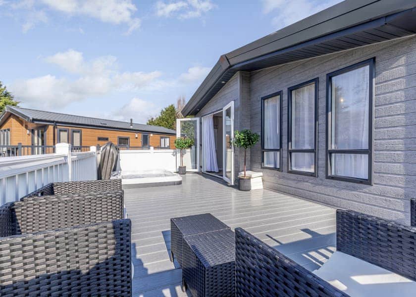 Typical | Gold Lodge - Allerthorpe Country Park, Pocklington