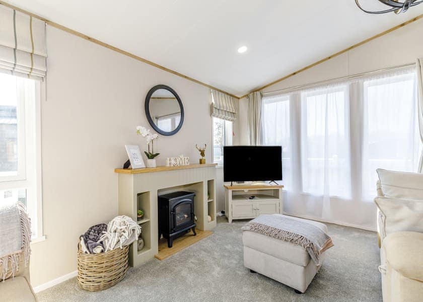 Typical | Gold Lodge - Allerthorpe Country Park, Pocklington