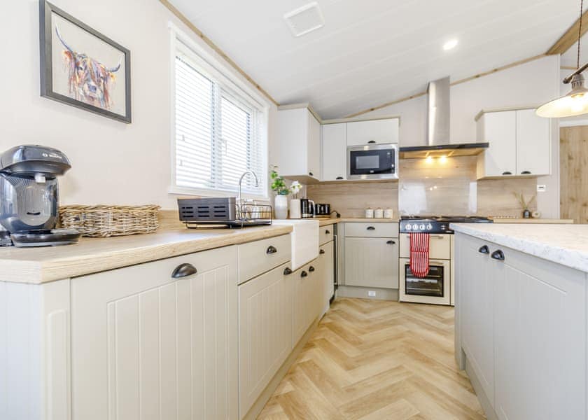 Typical | Gold Lodge - Allerthorpe Country Park, Pocklington