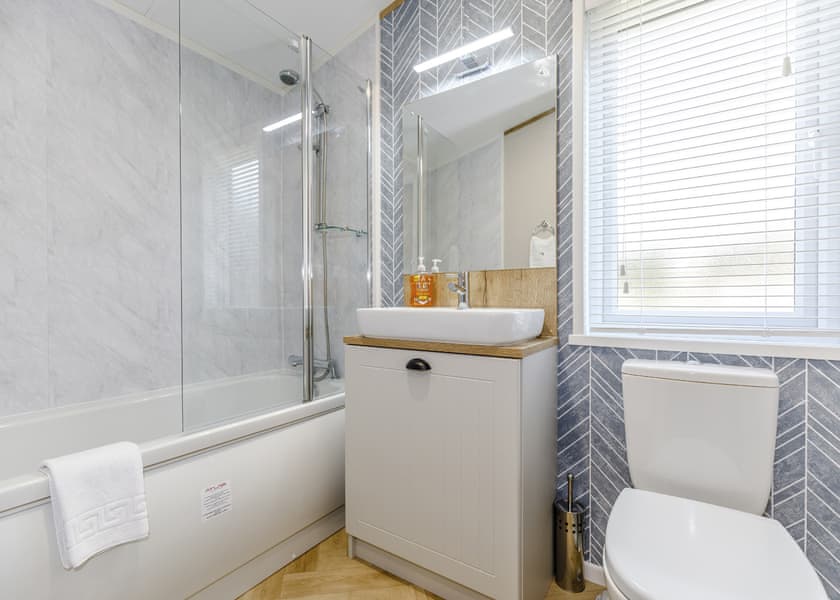 Typical | Gold Lodge - Allerthorpe Country Park, Pocklington