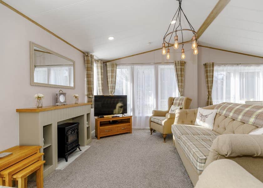 Typical | Gold Lodge P/F - Allerthorpe Country Park, Pocklington