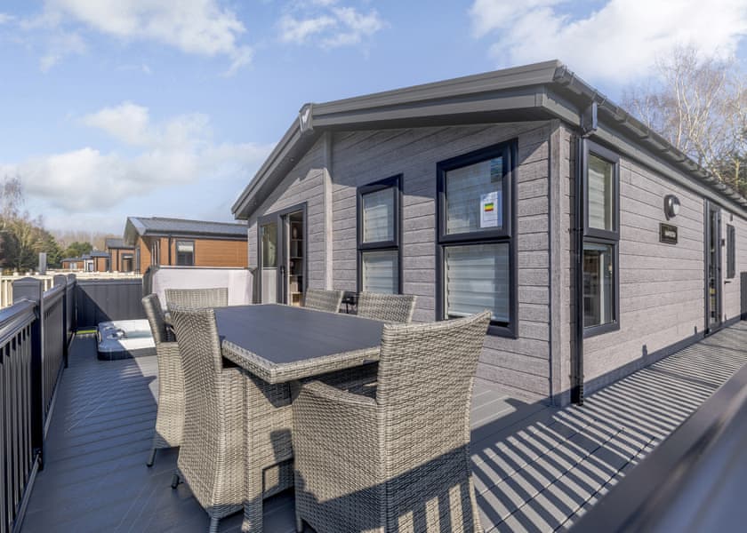 Typical | Gold Lodge VIP - Allerthorpe Country Park, Pocklington