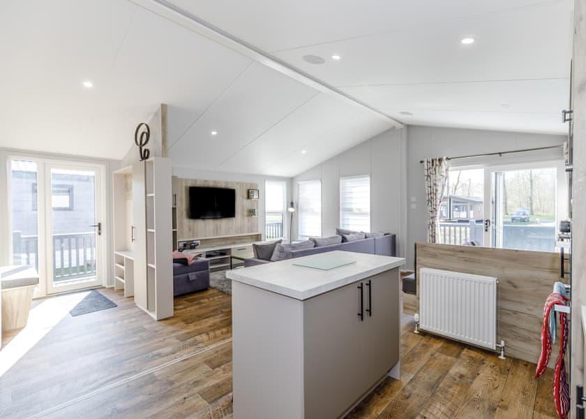 Typical | Gold Lodge VIP - Allerthorpe Country Park, Pocklington