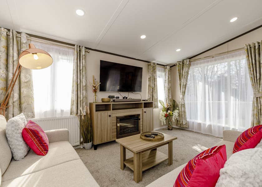 Typical | Gold Lodge VIP P/F - Allerthorpe Country Park, Pocklington