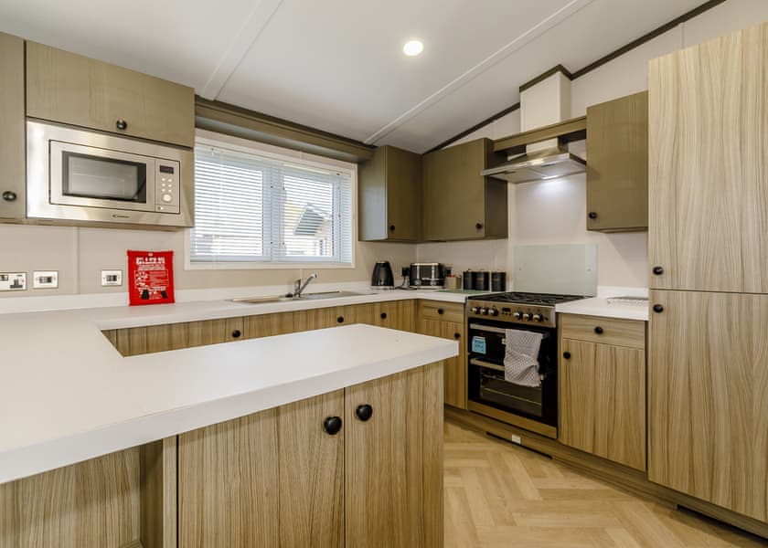 Typical | Gold Lodge VIP P/F - Allerthorpe Country Park, Pocklington