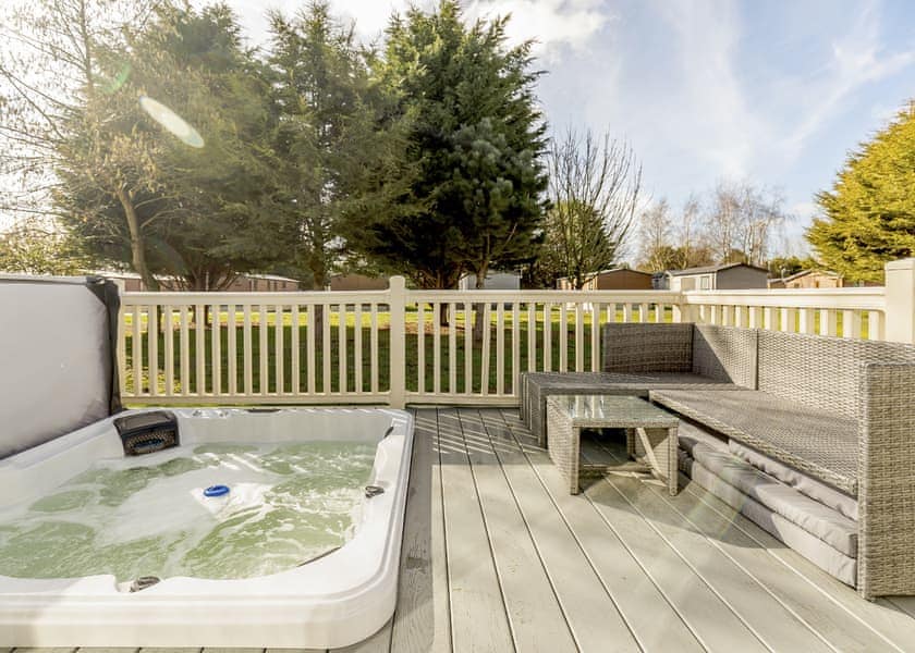 Typical | Silver Holiday Home VIP P/F - Allerthorpe Country Park, Pocklington