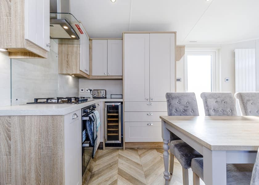 Typical | Silver Holiday Home VIP P/F - Allerthorpe Country Park, Pocklington