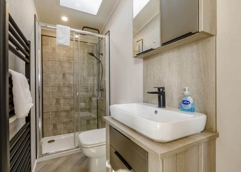 Typical | Silver Holiday Home VIP P/F - Allerthorpe Country Park, Pocklington