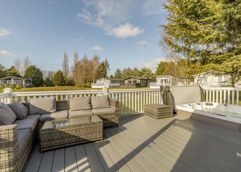 Typical | Diamond Lodge - Allerthorpe Country Park, Pocklington