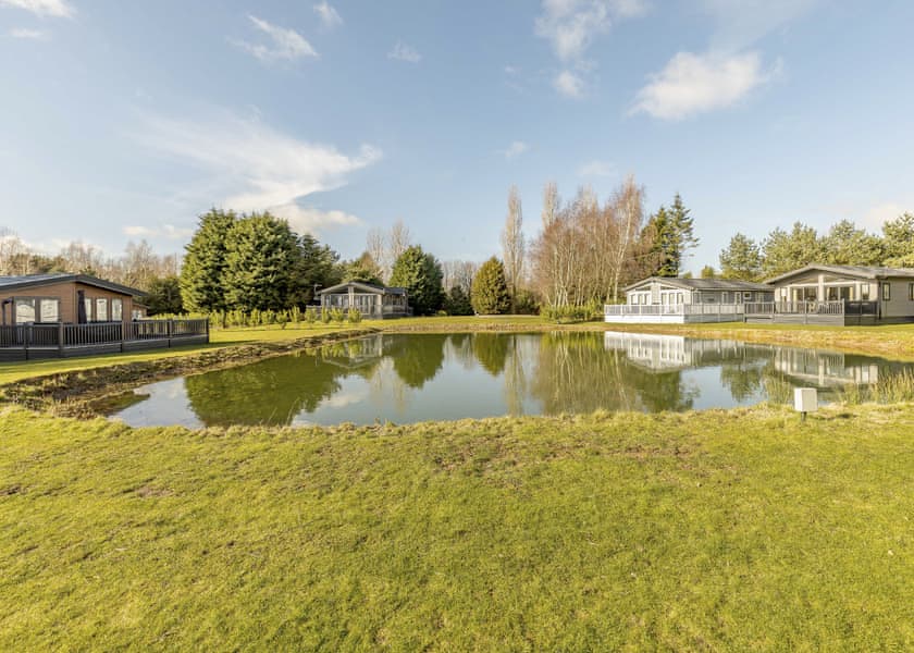 Typical | Diamond Lodge - Allerthorpe Country Park, Pocklington