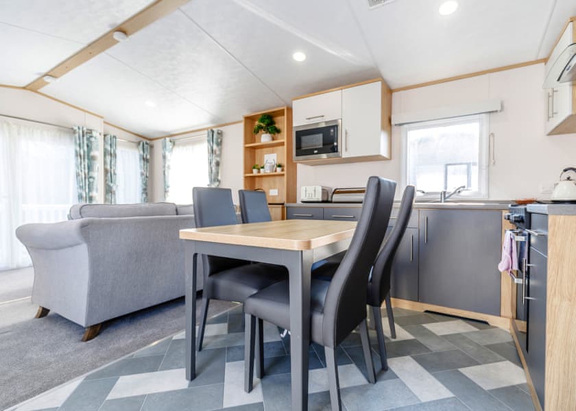 Typical | Ole Smithy P/F - Allerthorpe Country Park, Pocklington