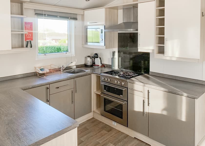 Lodge 34 - Applegrove Country Park, Burniston, near Scarborough