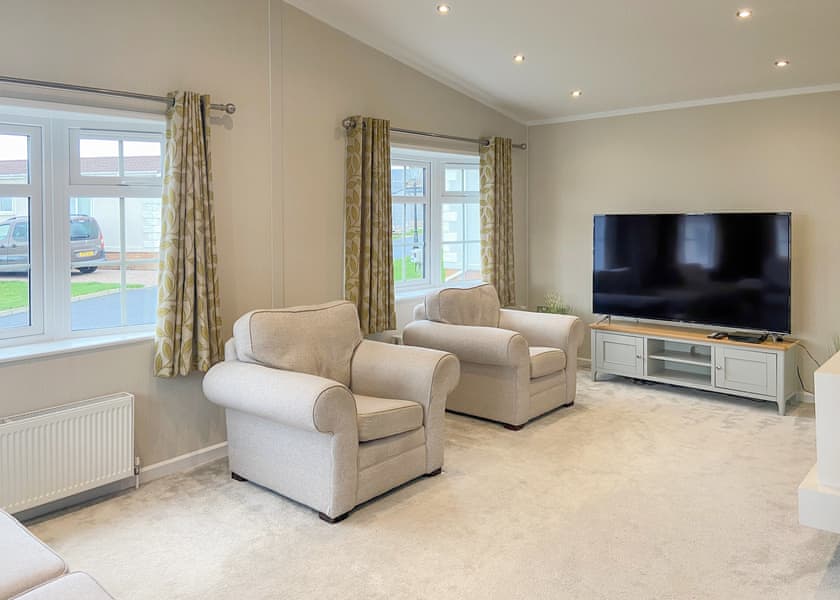 Drummilling Lodge - Arran Hills, Kilwinning