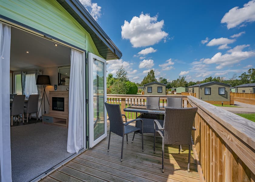 Wensleydale (Pet) - Akebar Park, Leyburn