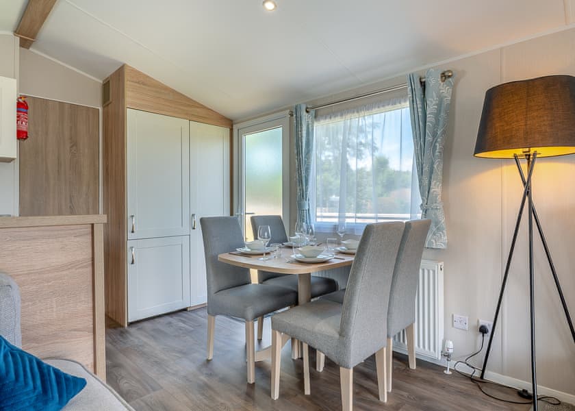 Wensleydale (Pet) - Akebar Park, Leyburn