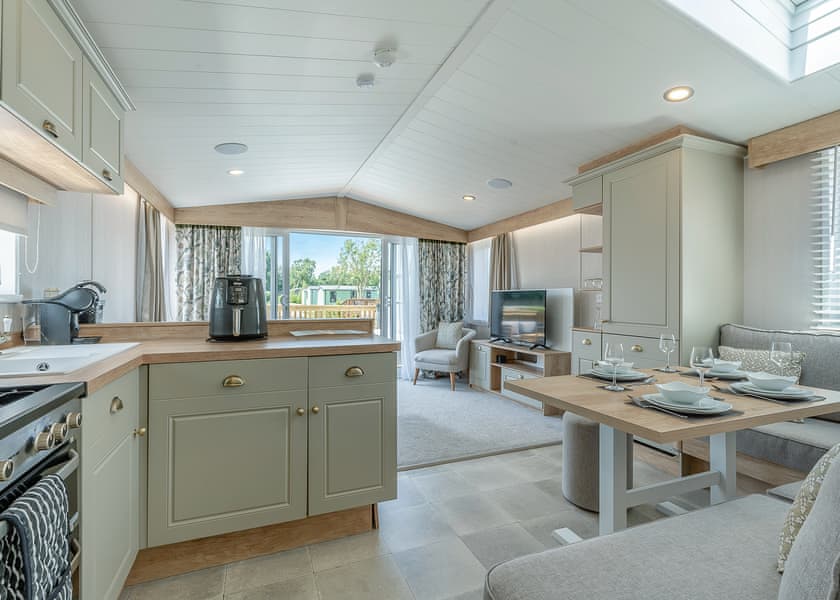 Arkendale (Pet) - Akebar Park, Leyburn