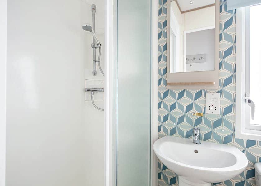 Allhallows Bronze 3 - Kent Coast Holiday Park, Nr Rochester, Kent