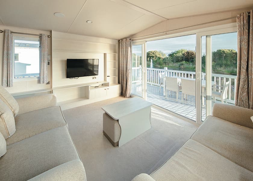 Allhallows Gold 2 - Kent Coast Holiday Park, Nr Rochester, Kent