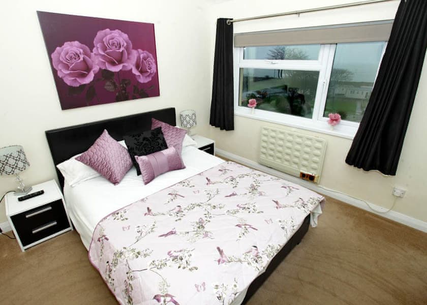 Bronze 2 Bed F Apt - Amroth Castle Holiday Park, Amroth