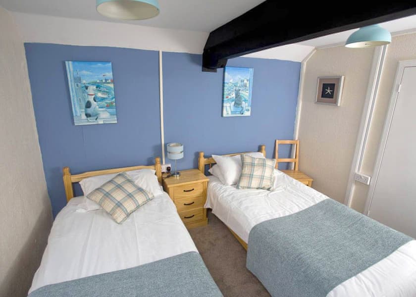 Silver 4 Bed - Amroth Castle Holiday Park, Amroth