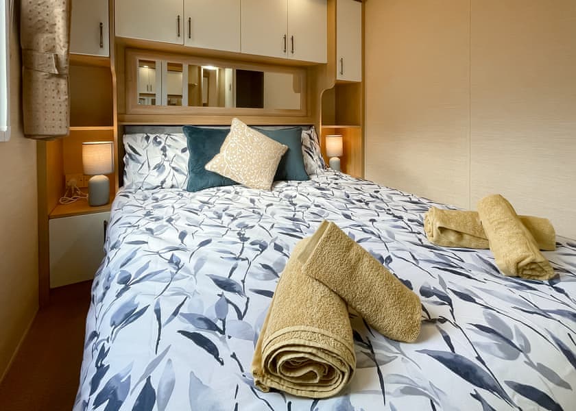 Bronze 2 Bed Caravan - Amroth Castle Holiday Park, Amroth