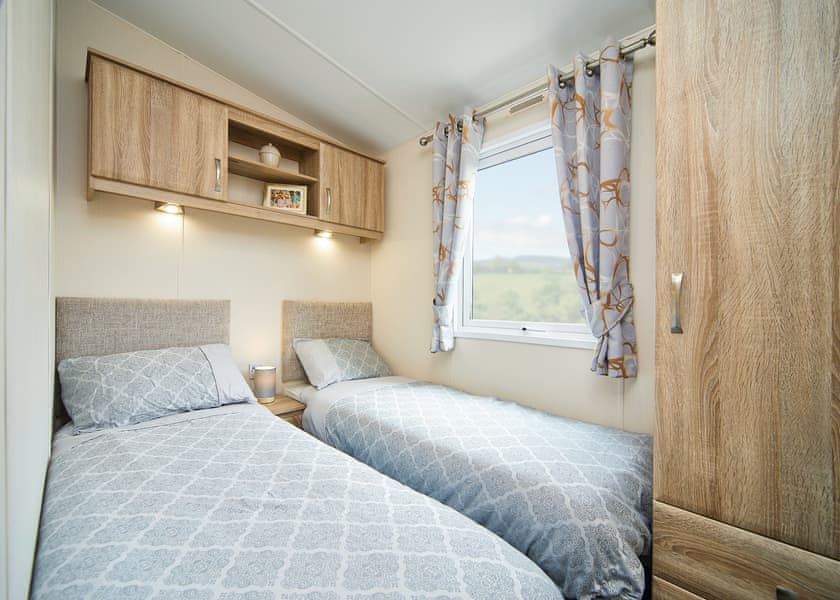 Oak 2 - Andrewshayes Holiday Park, Axminster