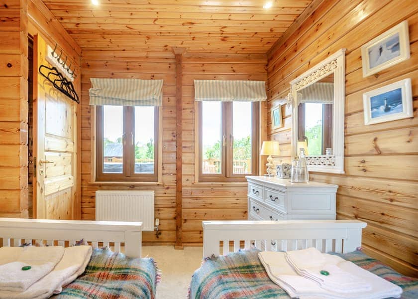 Cadnant Lodge - Anglesey Lakeside Lodges, Anglesey