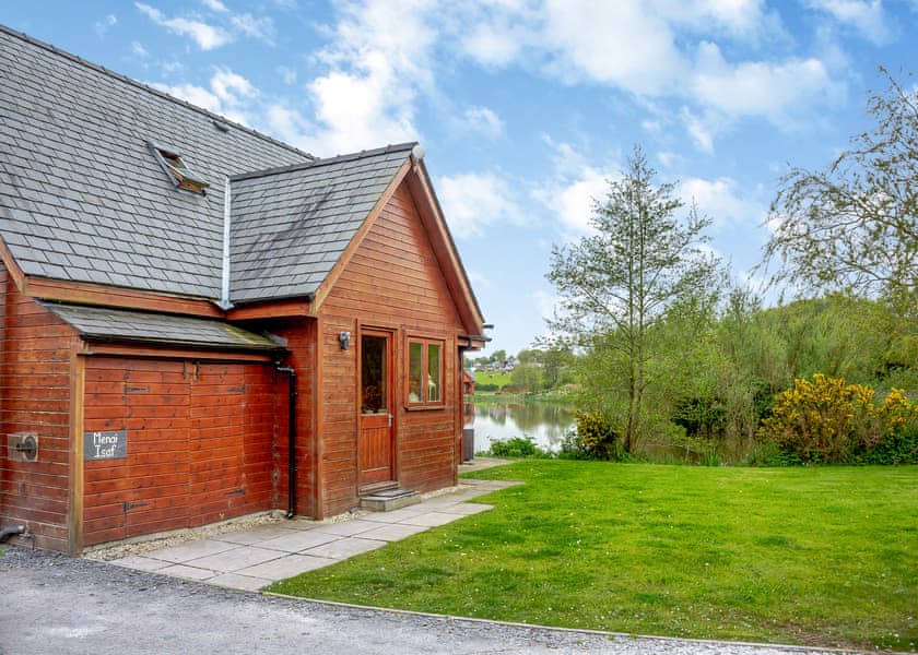Menai Lodge - Anglesey Lakeside Lodges, Anglesey