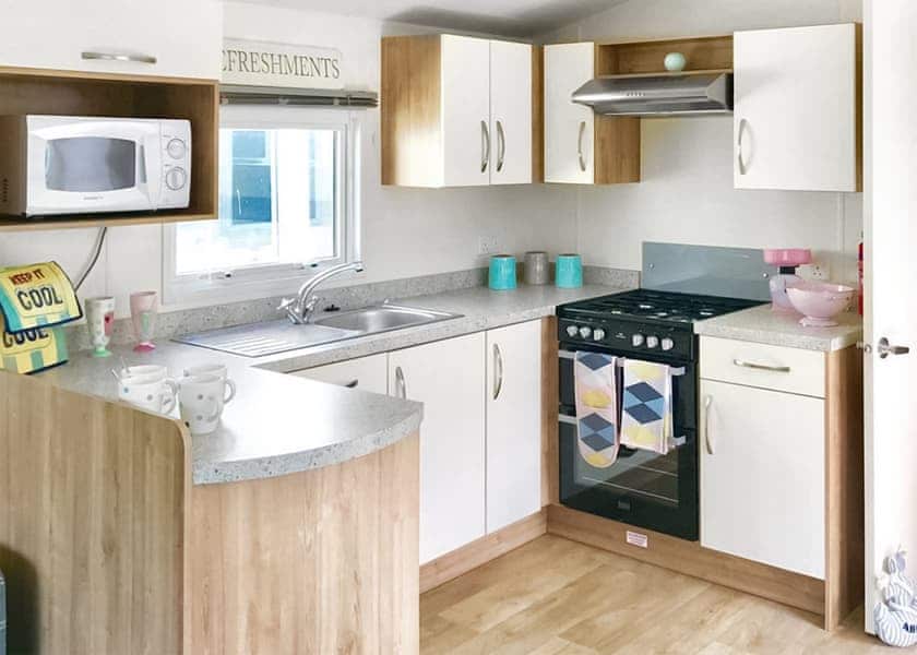 Superior Caravan 8 Pet - Appletree Holiday Park, Hubbert’s Bridge, near Boston