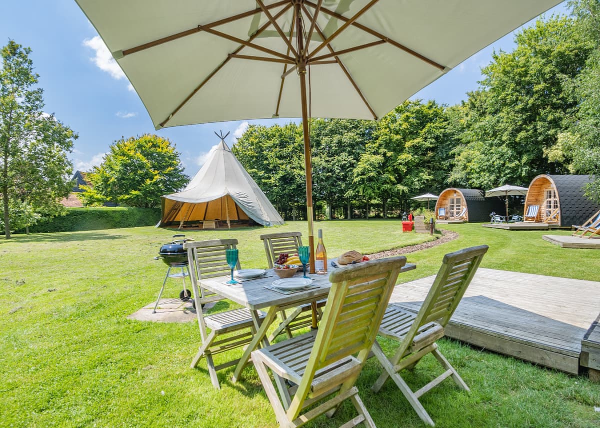 Apple Mount Retreat - Holiday Lodge in East Anglia - Image 4