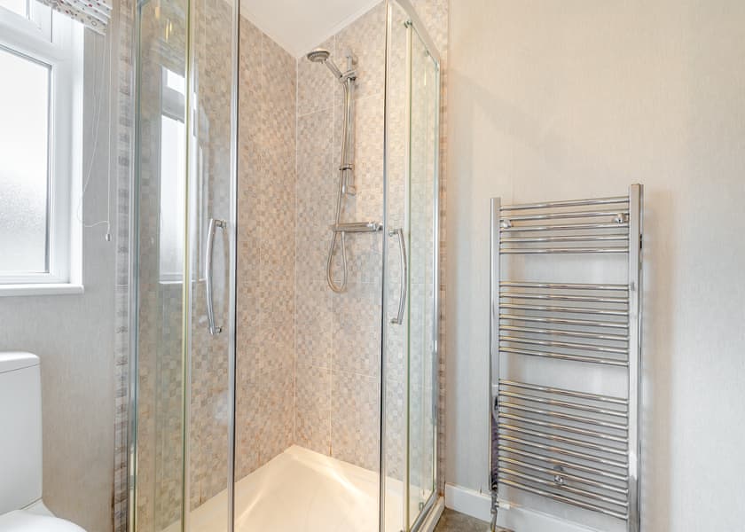 Aspen Lodge 4 - Ashby Woulds Lodges and Spa, Overseal, Nr Ashby-de-la-Zouch