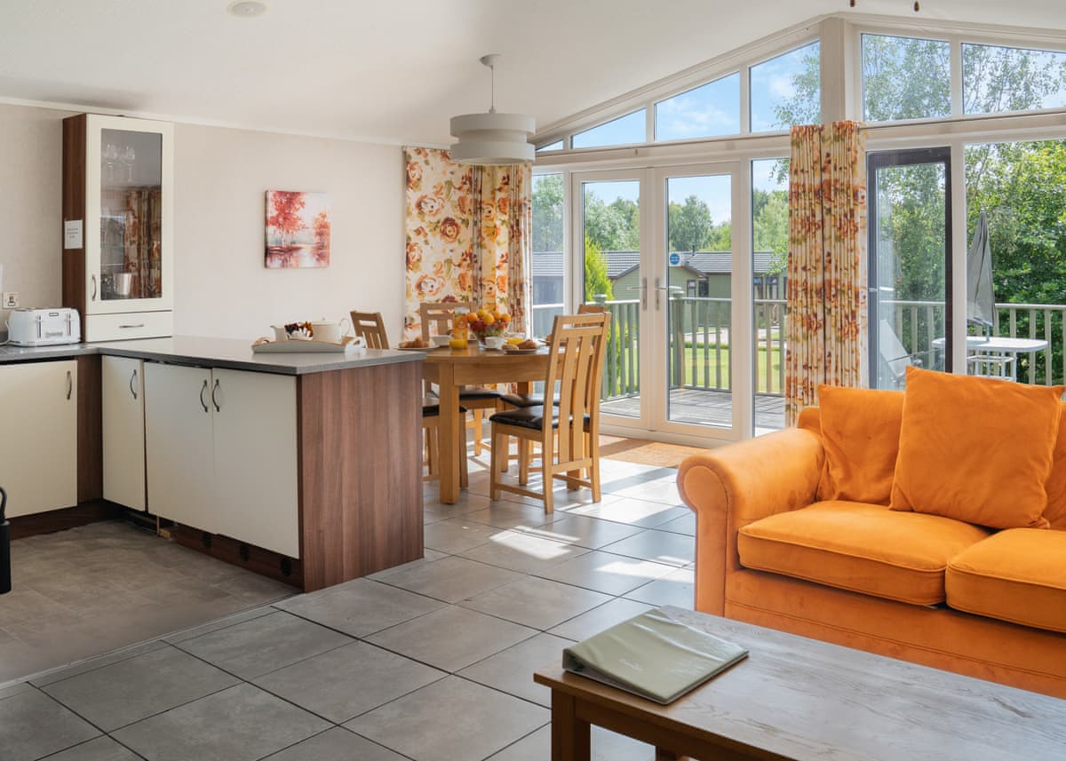 Ashby Woulds Retreat - Holiday lodge in Central England - Image 2