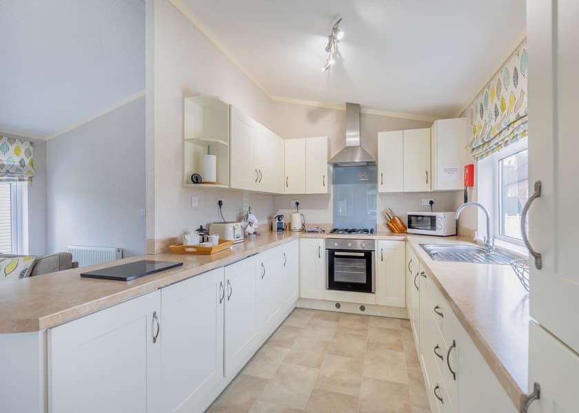 Retreat VIP 3 - Ashby Woulds Retreat, Overseal, Nr Ashby-de-la-Zouch