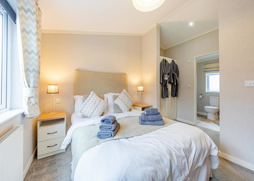 Retreat VIP 3 - Ashby Woulds Retreat, Overseal, Nr Ashby-de-la-Zouch