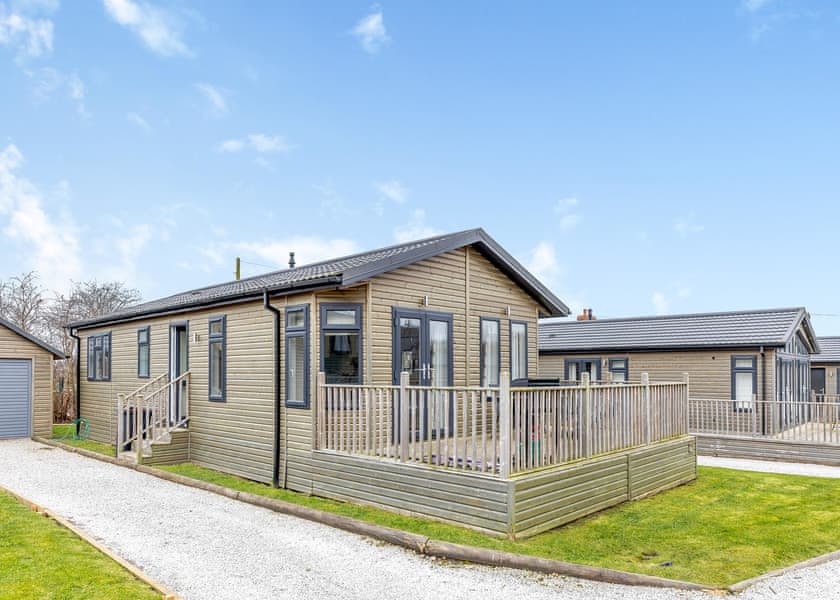 Retreat VIP 2 - Ashby Woulds Retreat, Overseal, Nr Ashby-de-la-Zouch