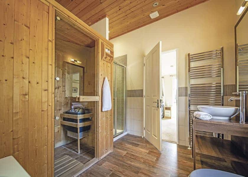 Field View 1 - Athelington Hall Farm Lodges, Horham, Eye