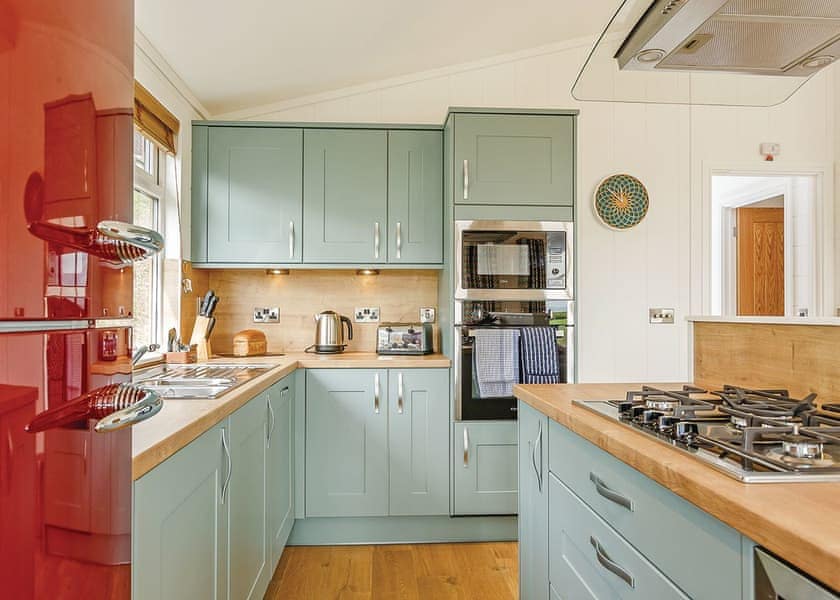 Coombe Valley Lodge