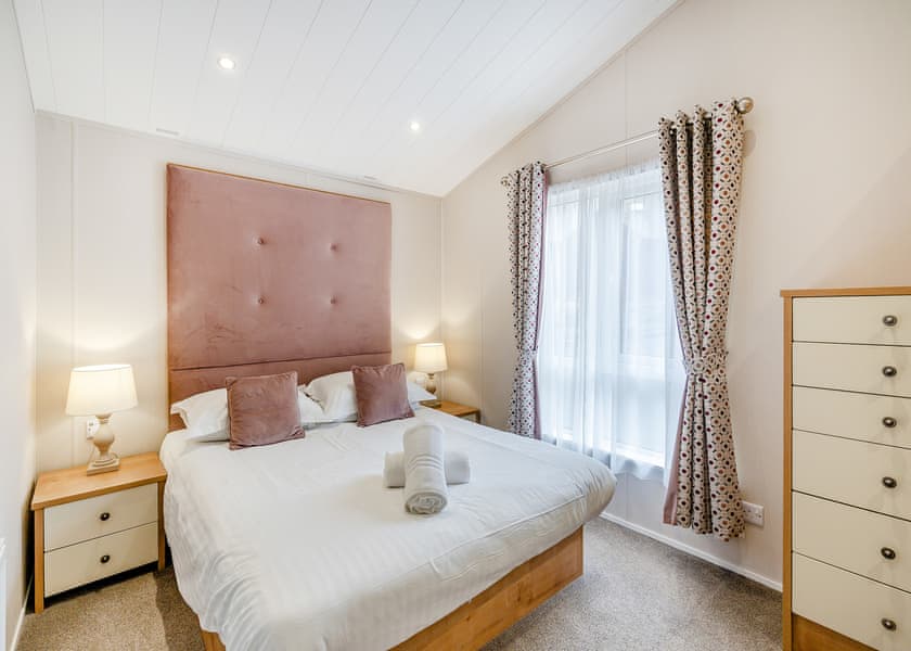 The Cypress3 Bed Hot Tub Lodge - Augill Beck Holiday Park, Kirkby Stephen