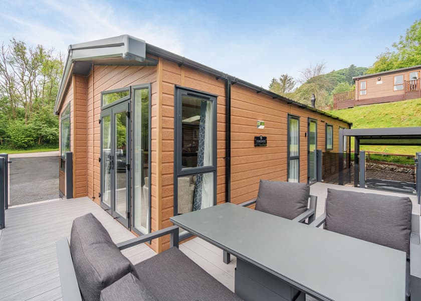 Chestnut Lodge – 2 Bed Hot Tub - Augill Beck Holiday Park, Kirkby Stephen