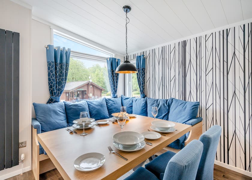 Chestnut Lodge – 2 Bed Hot Tub - Augill Beck Holiday Park, Kirkby Stephen