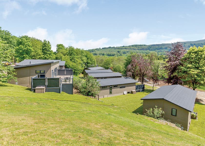 The park setting | Aysgarth Lodges, Aysgarth, Leyburn