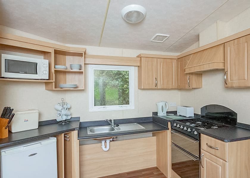4 Berth (2xT) Comfort Caravan Accessible Pet - Barmouth Bay Holiday Park, Tal-Y-Bont, Gwynedd