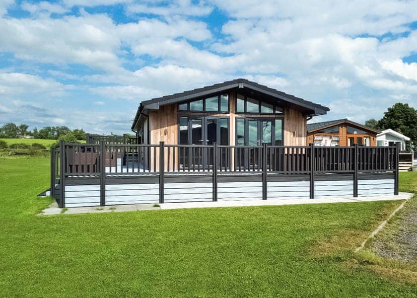 Barlings Retreat Lodge - Barlings Country Park, Langworth