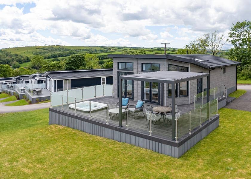 Apex Spa - Dylan Coastal Resort, Laugharne