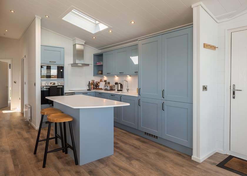 Apex Spa - Dylan Coastal Resort, Laugharne